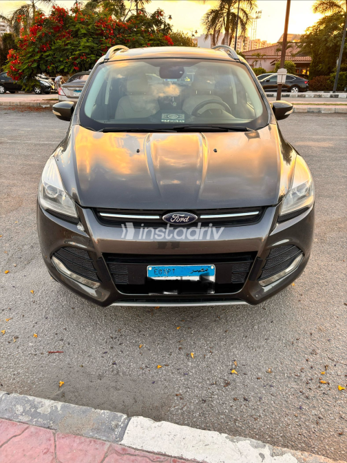 Ford Kuga 2016 Gray Automatic Used for Sale in Alexandria - 7