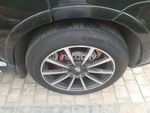 Porsche Cayenne S 2008 Black Automatic Used for Sale in Cairo - 3