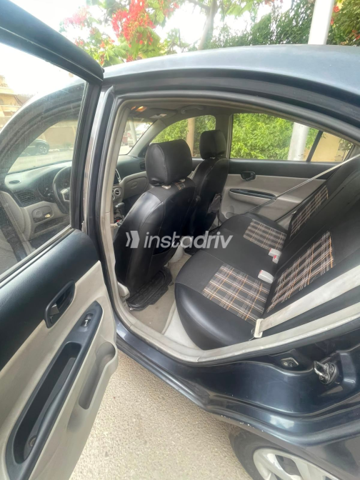 Hyundai Accent 2006 Gray Automatic Used for Sale in Cairo - 6