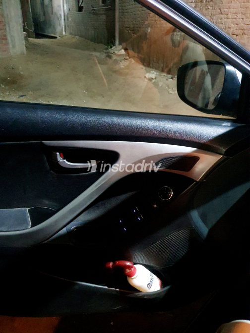 Hyundai Elantra 2012 Gray Automatic Used for Sale in Gharbia - 4