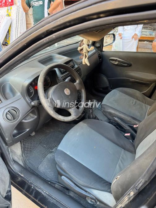 Fiat Punto 2011 Black Manual Used for Sale in Alexandria - 1