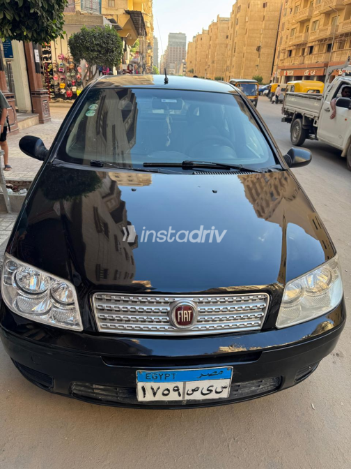 Fiat Punto 2011 Black Manual Used for Sale in Alexandria - 5