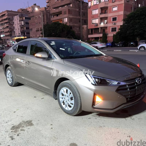 Hyundai Elantra 2027 Brown Automatic New for Sale in Nasr city - 4
