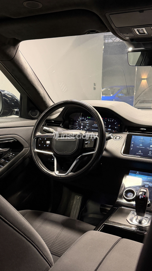 Land Rover Range Rover Evoque 2021 Black Automatic Used for Sale in Cairo - 9