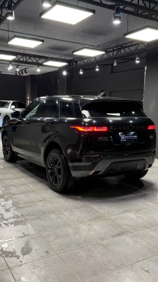 Land Rover Range Rover Evoque 2021 Black Automatic Used for Sale in Cairo