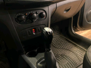 Renault Logan 2017 Black Automatic Used for Sale in Heliopolis