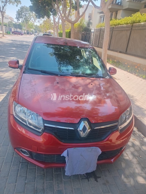 Renault Logan 2016 White Automatic Used for Sale in Giza - 2