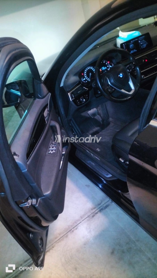 بي ام دبليو 520 2019 أسود أوتوماتيك مستعملة للبيع في مصر الجديدة - 1