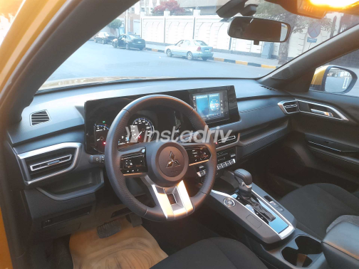 Mitsubishi Outlander 2025 Bronze Automatic Used for Sale in Zamalek - 9