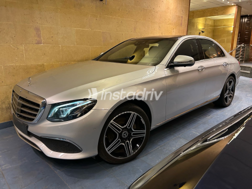 Mercedes E 350 2018 Silver Automatic Used for Sale in Cairo - 8