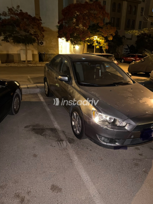 Mitsubishi Lancer EX Shark 2015 Gray Automatic Used for Sale in Madinaty - 4
