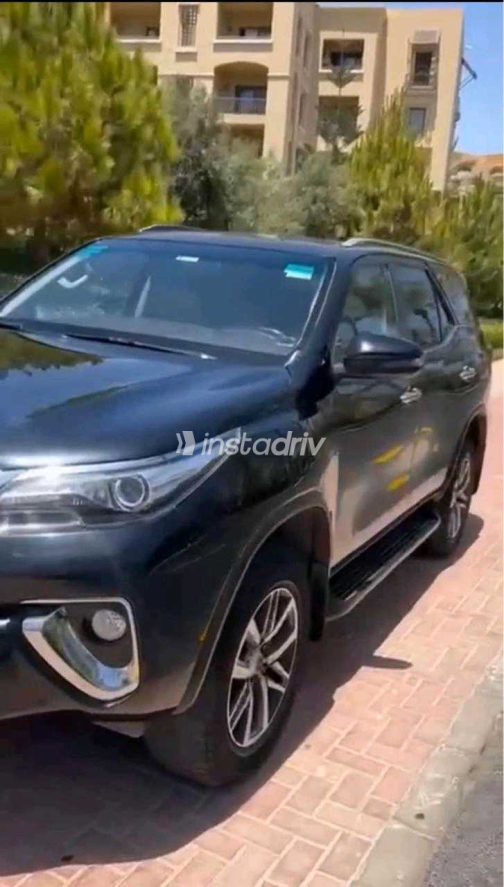 تويوتا فورتشنر 2021 أسود أوتوماتيك مستعملة للبيع في مدينة نصر - 9