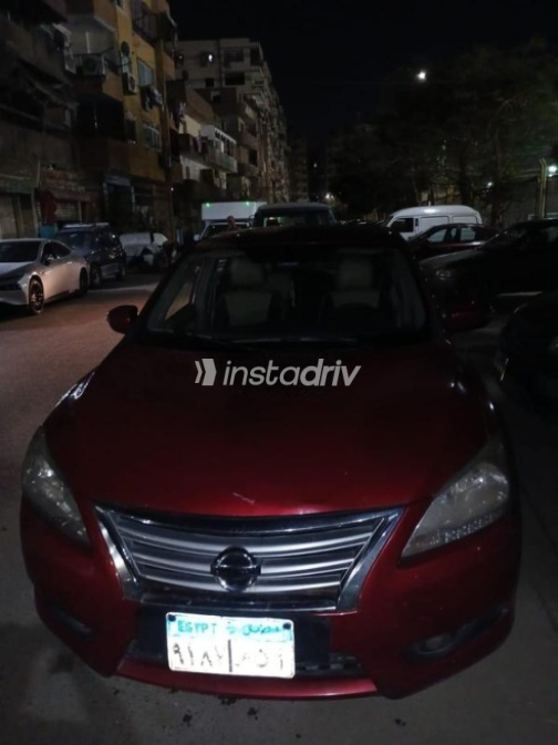 Nissan Sentra 2017 White Automatic Used for Sale in Greater Cairo ( Cairo + Giza) - 2
