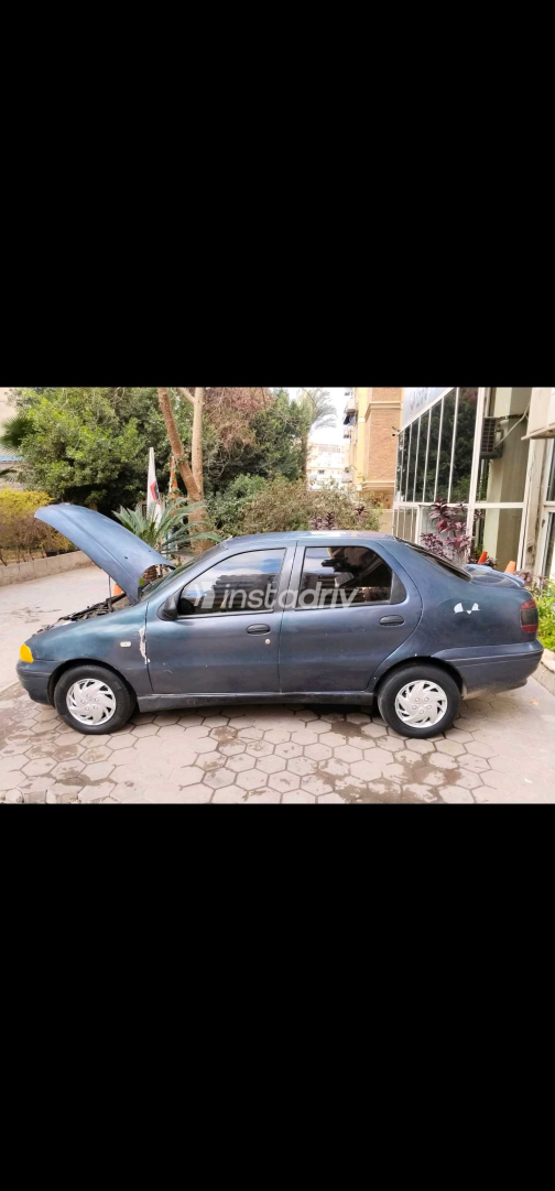 Fiat Siena 2023 White Manual Used for Sale in Cairo - 9