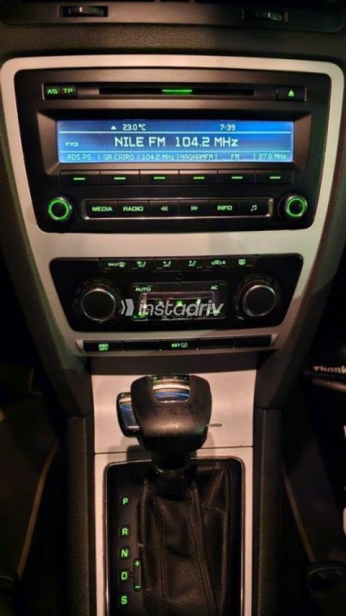 Skoda Octavia Combi 2010 Blue Automatic Used for Sale in Dokki - 7