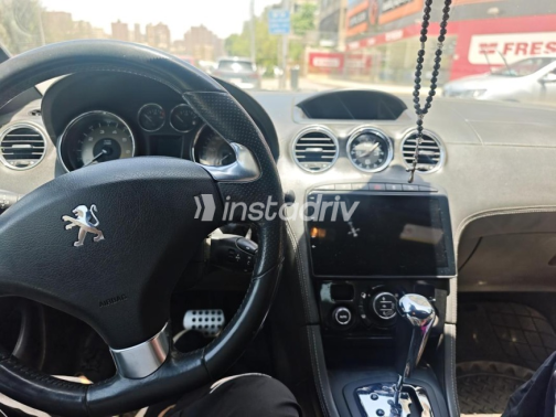 Peugeot RCZ 2011 Silver Automatic Used for Sale in Heliopolis - 8