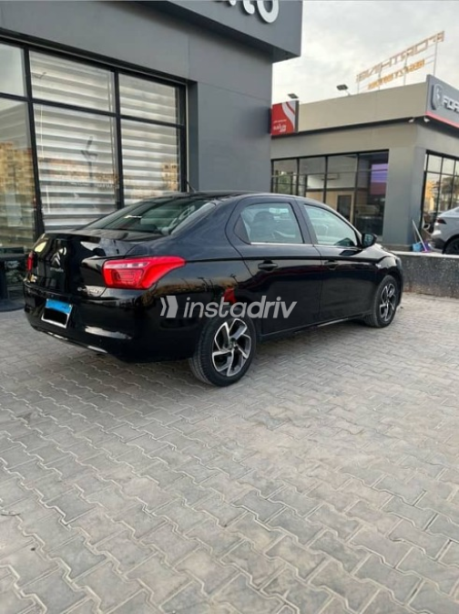 Citroën C Elysee 2022 Black Automatic Used for Sale in Nasr city - 2