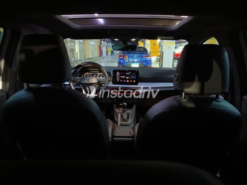 Hyundai Elantra 2025 Dark Blue Automatic Used for Sale in Cairo - 4