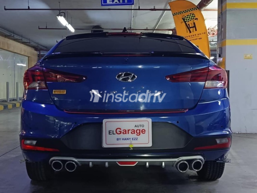 Hyundai Elantra 2025 Dark Blue Automatic Used for Sale in Cairo - 7
