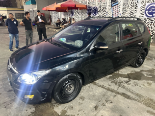 هيونداي I30 2010 أسود أوتوماتيك مستعملة للبيع في الجيزة