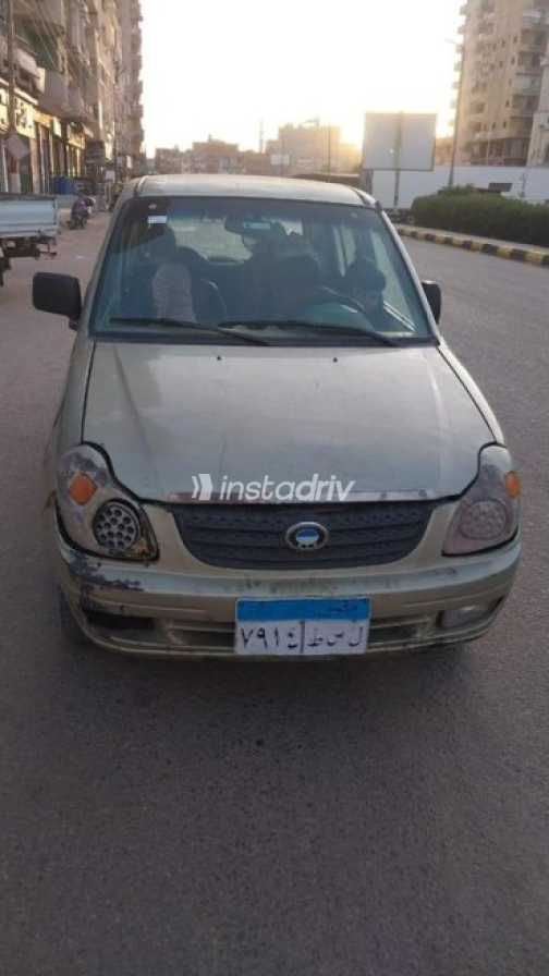 Byd Flyer 2007 Gold Manual Used for Sale in Kafr el-Sheikh - 1