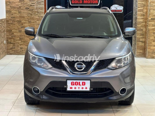 Nissan Qashqai 2017 Gray Automatic Used for Sale in Pyramids Gardens - 1
