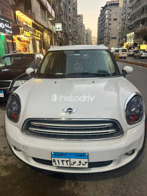 Mini Country man 2015 Beige Automatic Used for Sale in Giza - 2