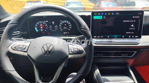 Volkswagen Tiguan 2025 Silver Automatic Used for Sale in Cairo - 2