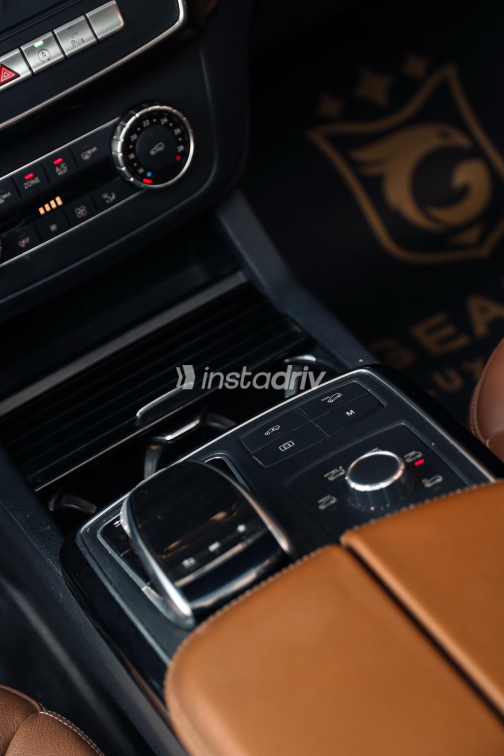 Mercedes GLE 500 2018 Black Automatic Used for Sale in Heliopolis - 1