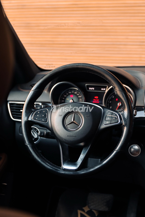 Mercedes GLE 500 2018 Black Automatic Used for Sale in Heliopolis - 2