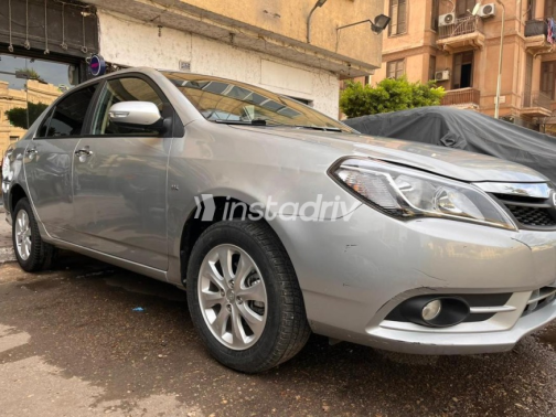 Byd F3 2025 Silver Manual Used for Sale in Cairo - 1