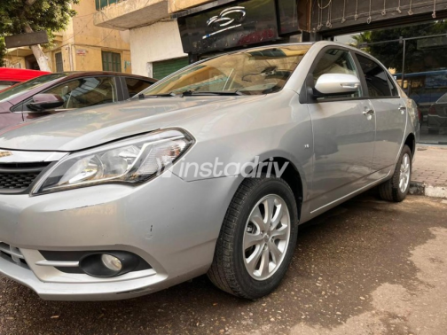 Byd F3 2025 Silver Manual Used for Sale in Cairo - 2