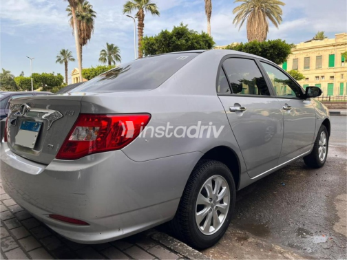 Byd F3 2025 Silver Manual Used for Sale in Cairo - 5