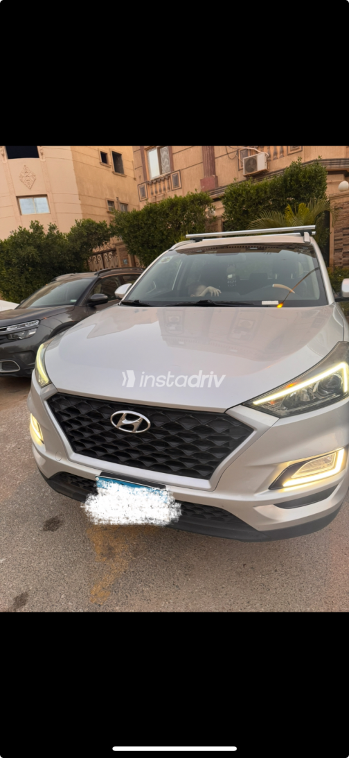 Hyundai Tucson 2021 Silver Automatic Used for Sale in Cairo - 6