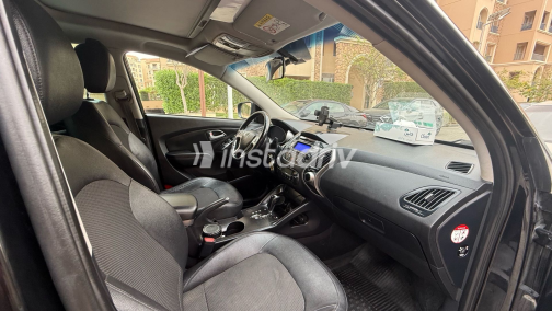 Hyundai IX 35 2015 Black Automatic Used for Sale in Cairo - 6