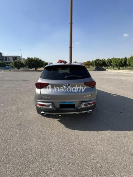 شيرى تيجو 7 2023 رمادي غامق أوتوماتيك مستعملة للبيع في العبور - 2