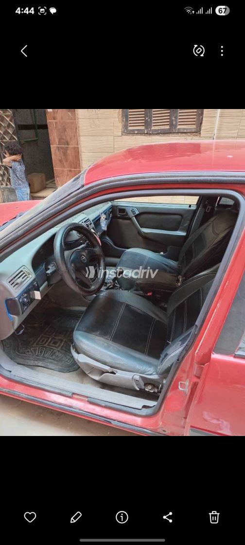 Opel Vectra 1986 Red Manual Used for Sale in Giza - 7