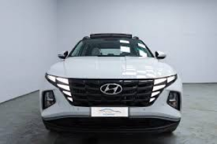Hyundai Tucson 2024 White Automatic Used for Sale in Madinaty