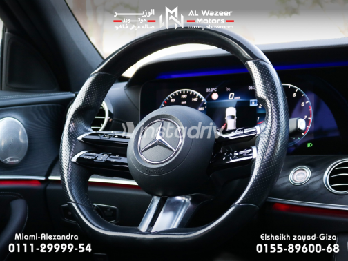 Mercedes E 300 2021 Gray Automatic Used for Sale in Giza - 4