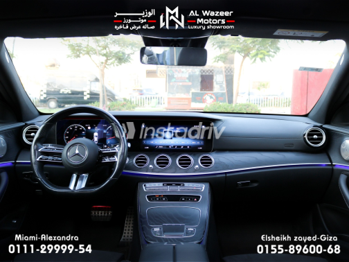 Mercedes E 300 2021 Gray Automatic Used for Sale in Giza - 7