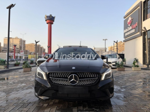 Mercedes CLA 180 2015 Black Automatic Used for Sale in Cairo - 2