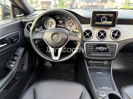 Mercedes CLA 180 2015 Black Automatic Used for Sale in Cairo - 8