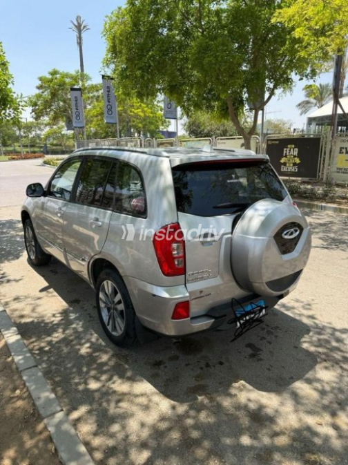 Chery Tiggo 3 2022 White Automatic Used for Sale in Greater Cairo ( Cairo + Giza) - 3