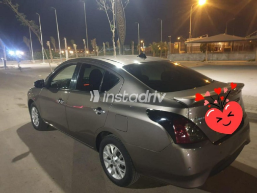 Nissan Sunny 2019 White Automatic Used for Sale in Greater Cairo ( Cairo + Giza) - 5