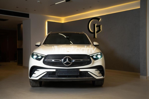 مرسيدس GLC 300 2023 أبيض أوتوماتيك مستعملة للبيع في القاهرة - 2