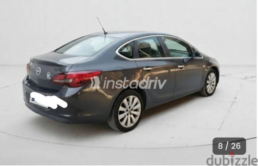 Opel Astra 2013 Brown Automatic Used for Sale in Cairo - 5