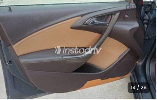 Opel Astra 2013 Brown Automatic Used for Sale in Cairo - 7