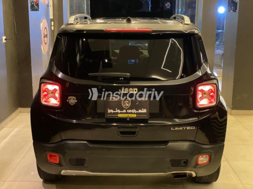 Jeep Renegade 2018 Black Automatic Used for Sale in Hurghada - 7