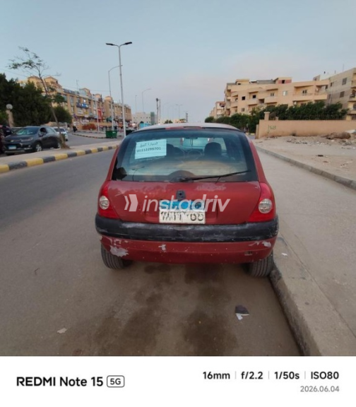 رينو كليو 2004 أحمر يدوي مستعملة للبيع في مدينة الشيخ زايد - 4