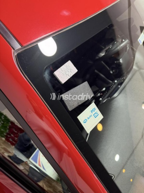 Hyundai Elantra 2025 Red Automatic Used for Sale in Cairo - 9